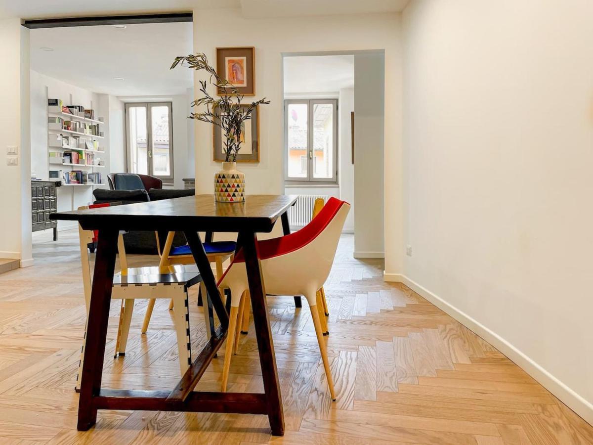 A Casa Di Nalis Apartment Bergamo Luaran gambar