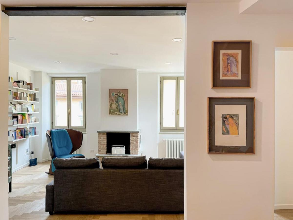 A Casa Di Nalis Apartment Bergamo Luaran gambar